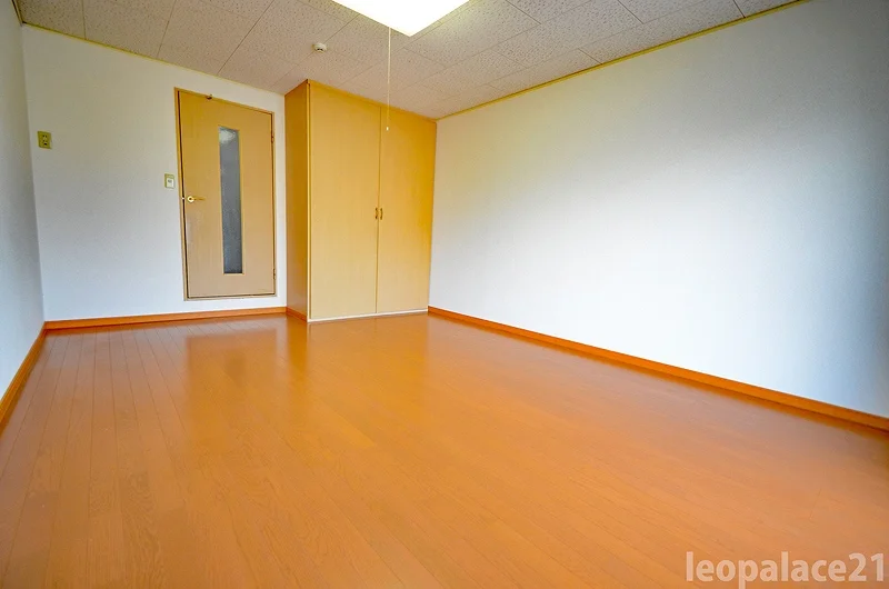 設備・仕様は号室により異なる為、現況を優先致します。