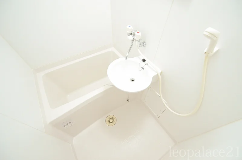 備品や設備仕様は号室等により異なります現地をご確認下さい。　