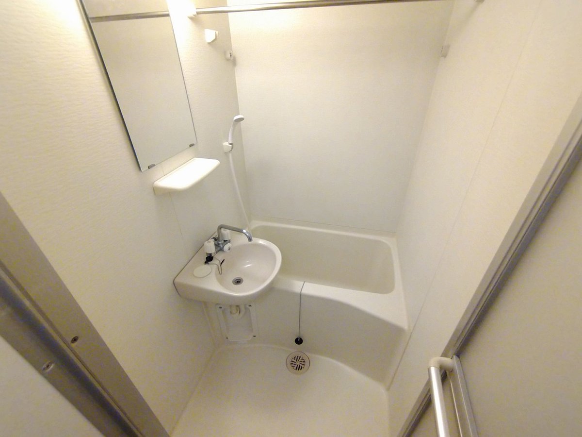 暖房機能無し浴室乾燥機付き