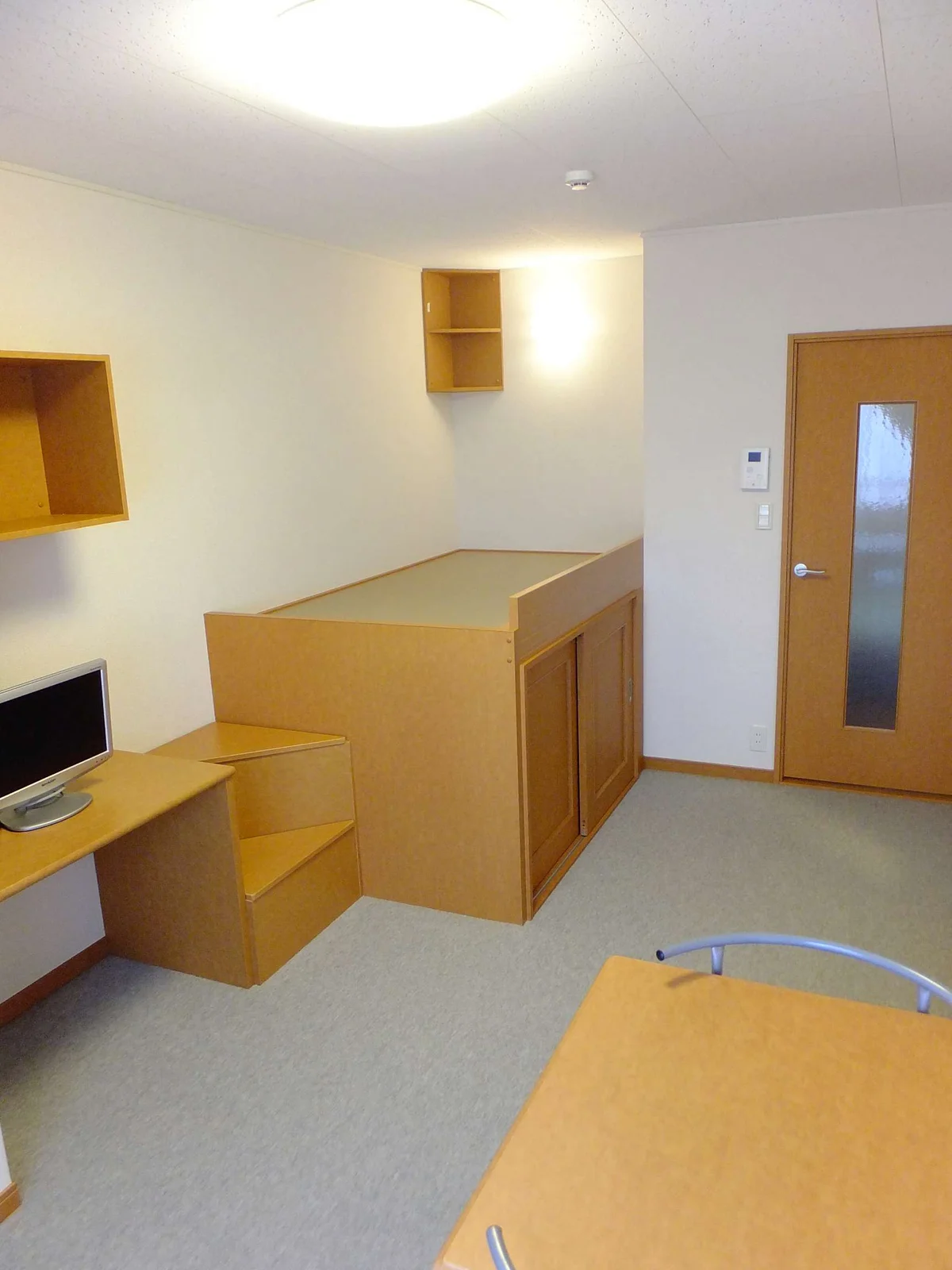 ハイベット下収納や、階段下収納有♪