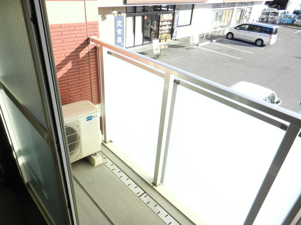 明るいバルコニー