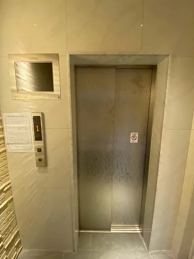 エレベーター