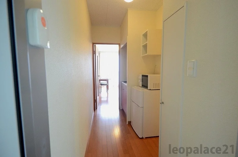 備品や設備仕様は号室等により異なります現地をご確認下さい。