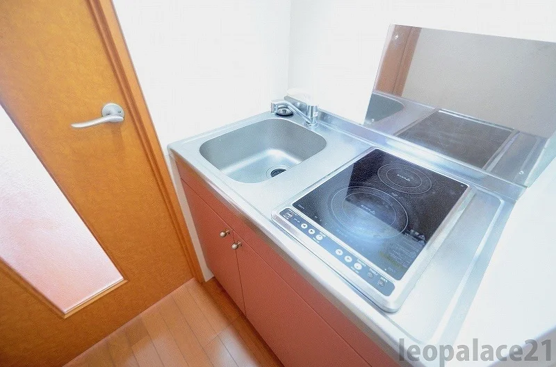 備品や設備仕様は号室等により異なります現地をご確認下さい。