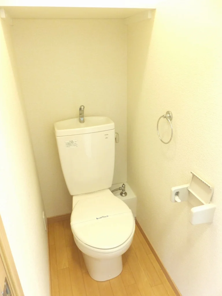 バス・トイレ別の物件です。