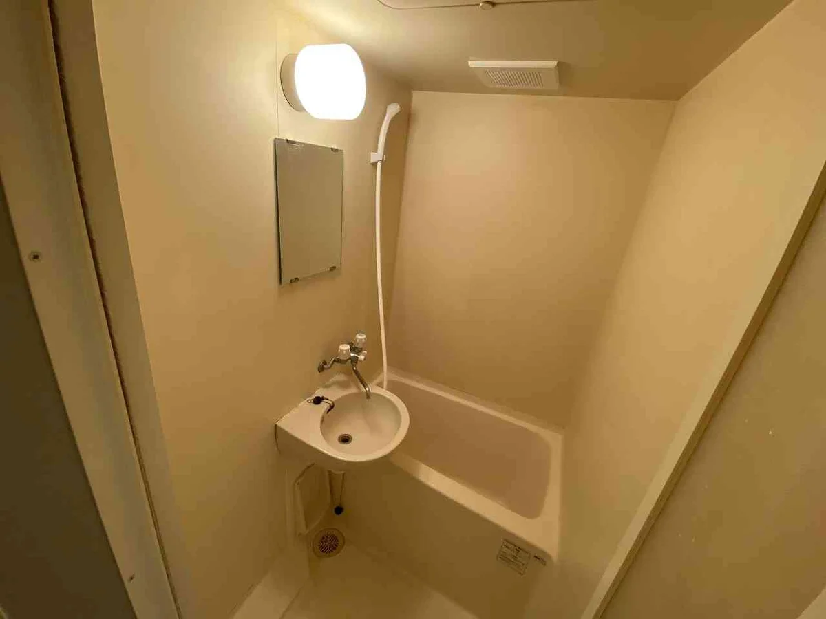 設備・仕様は号室により異なる為、現況を優先致します。