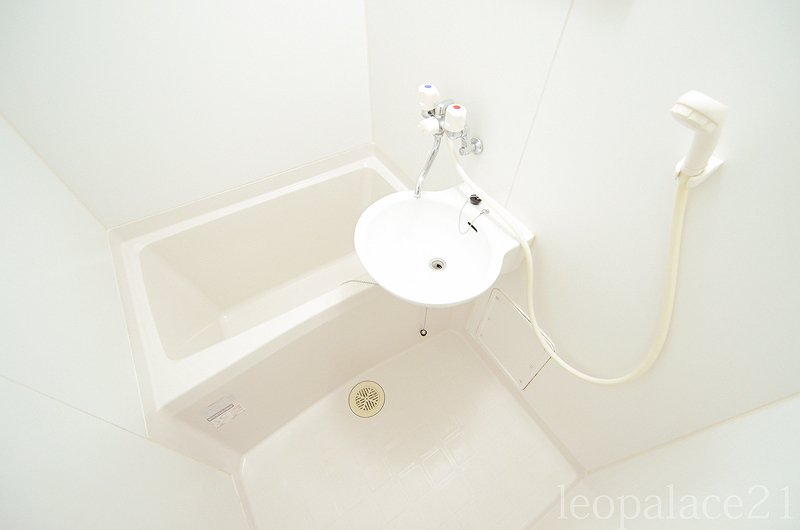 備品や設備仕様は号室等により異なります現地をご確認下さい。　