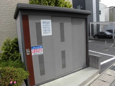 入居者様専用ゴミ庫です。
