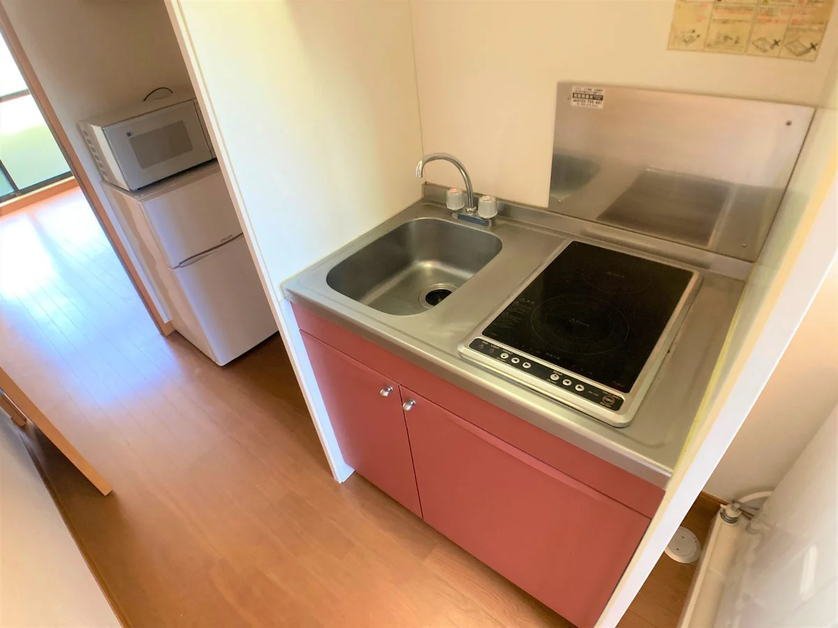 設備・仕様は号室により異なる為、現況を優先致します。