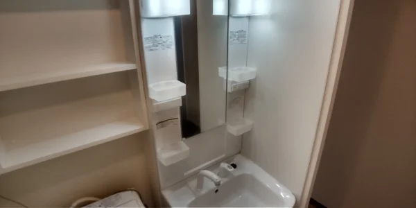独立洗面台