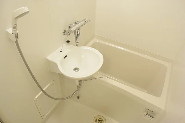 浴室乾燥機付きで雨の日も安心♪