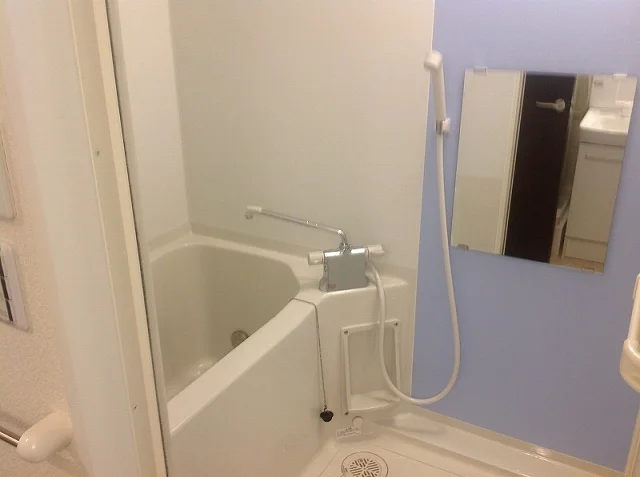 実際のお部屋と異なる場合がございます。
