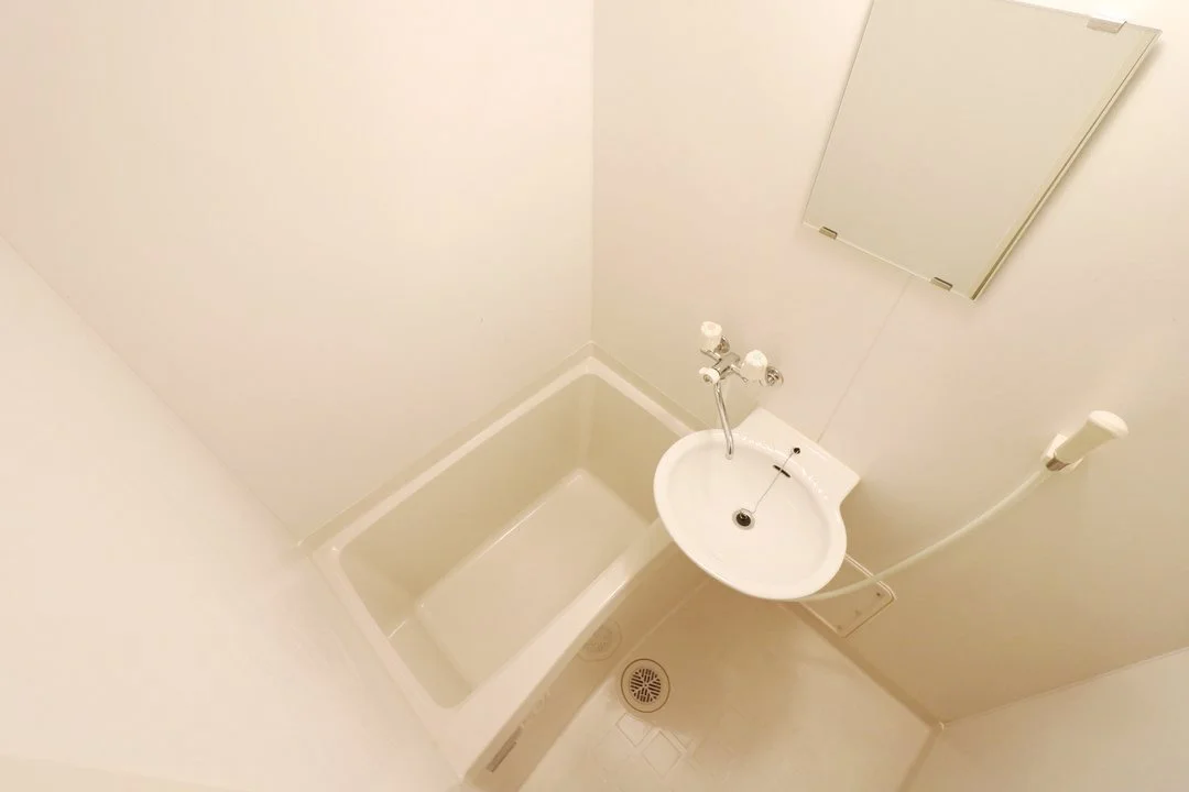 お風呂は浴室乾燥機つき（※画像は代表例です）