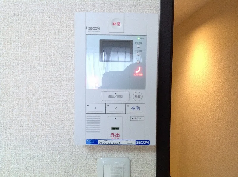 モニター付きインターフォン