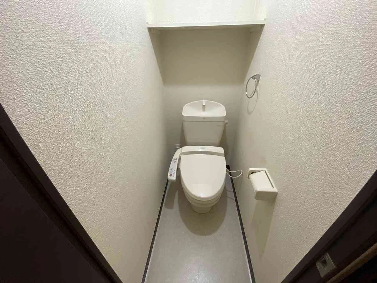 写真と異なる場合は現状優先とさせて頂きます。