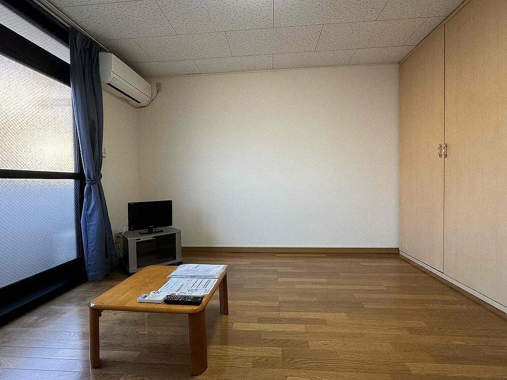 ※同タイプ部屋の写真となります