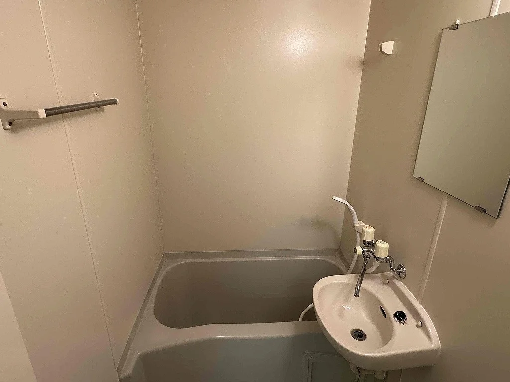 ※同タイプ部屋の写真となります