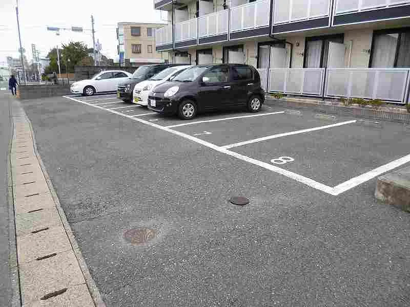 写真と現状が異なる場合は現状を優先します。