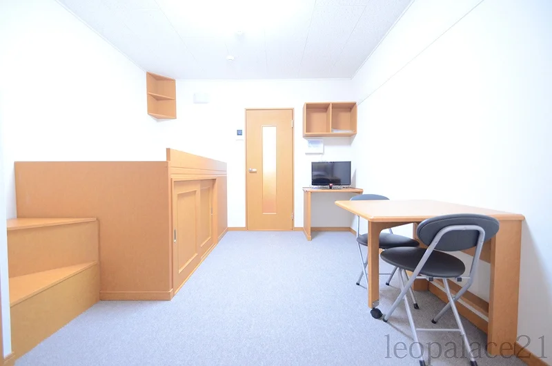 2Ｆのお部屋はカーペット