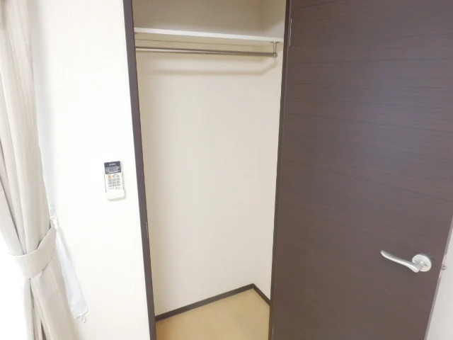 収納も完備！リビングを広く使えます。