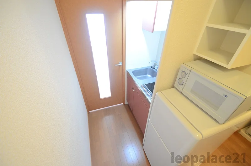 実際のお部屋と異なる場合がございます。