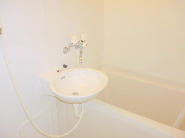 バス・トイレ別