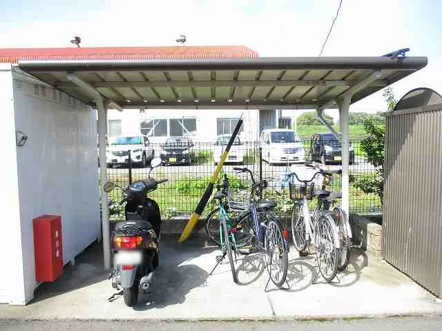 駐輪場