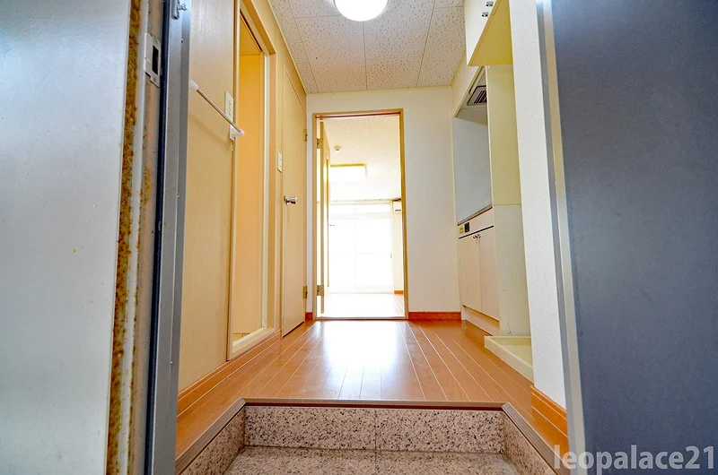 設備・使用は号室により異なる為、現況を優先致します。