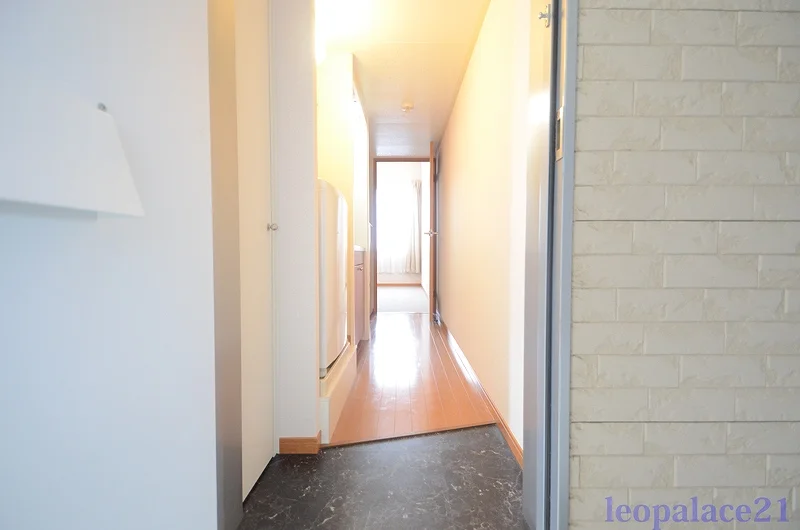 実際のお部屋と異なる場合がございます。