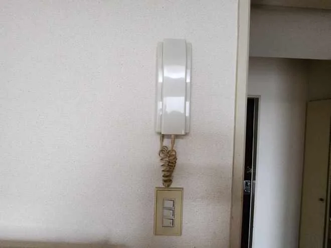 インターホン