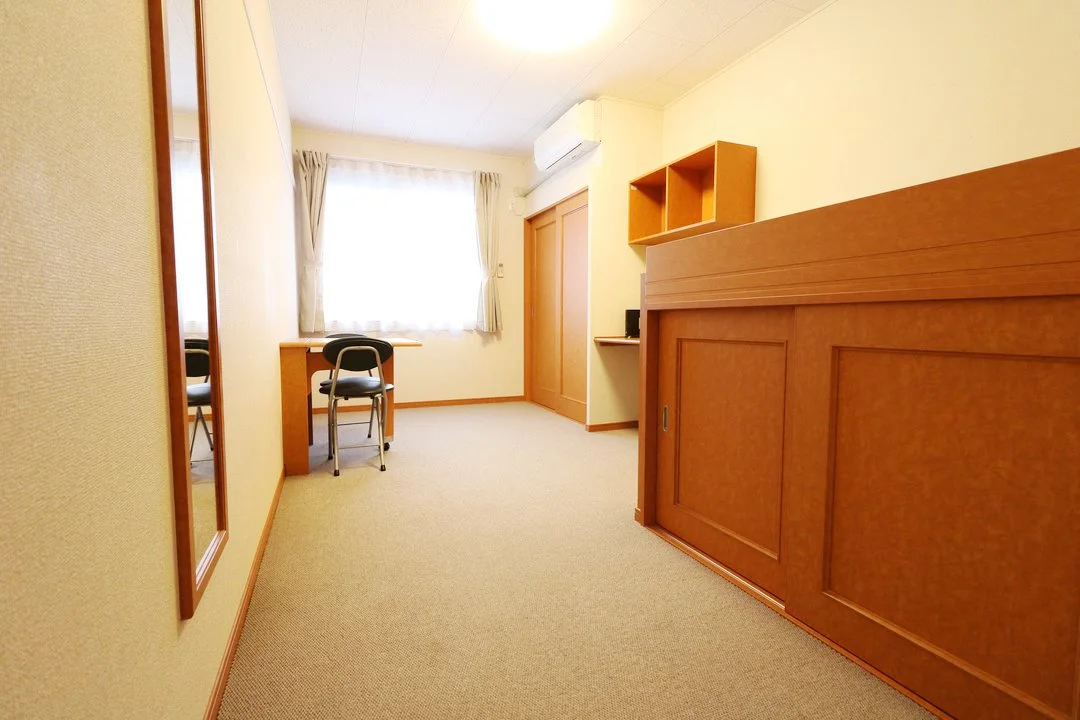 カーテン、照明が付いているので入居時の手間がかかりません！