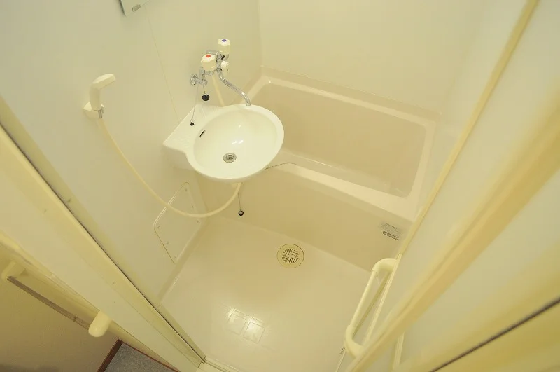 ※同タイプ部屋の写真となります