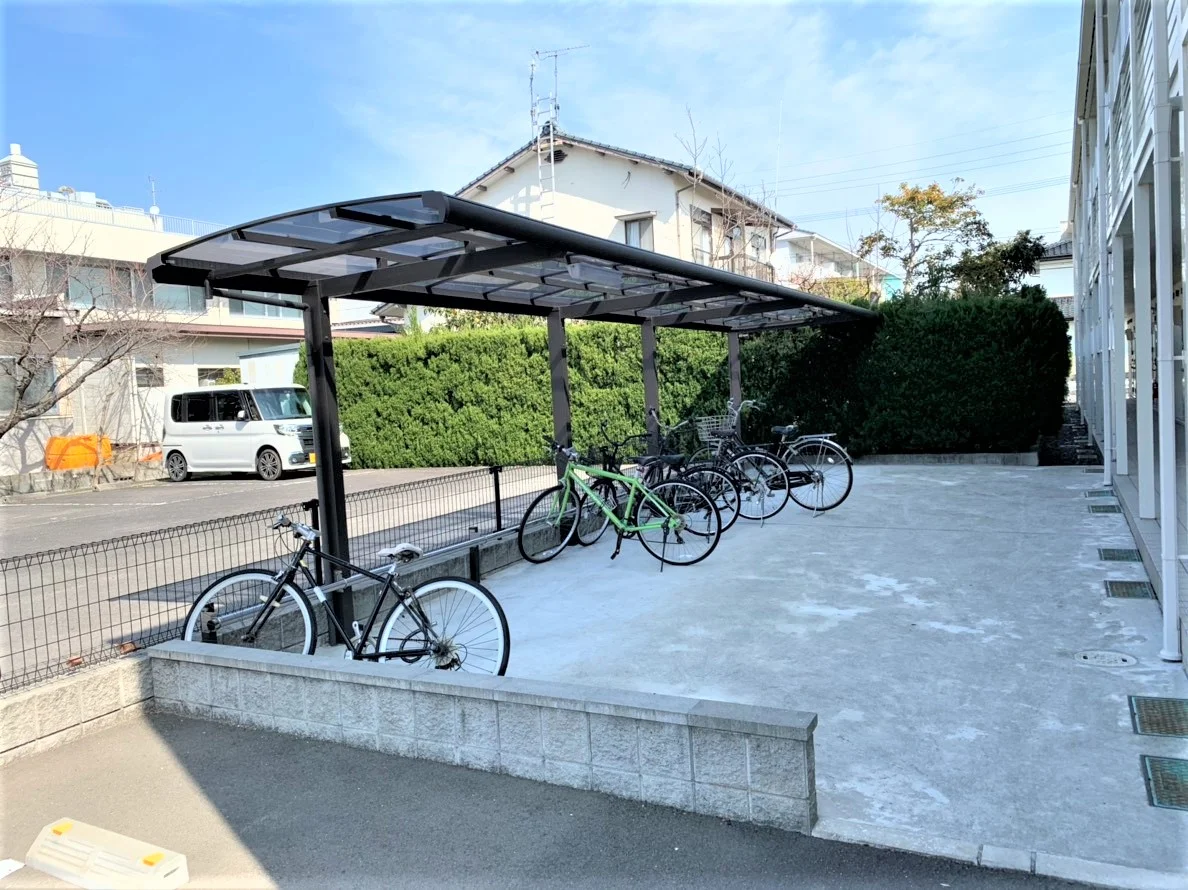 屋根付き駐輪場