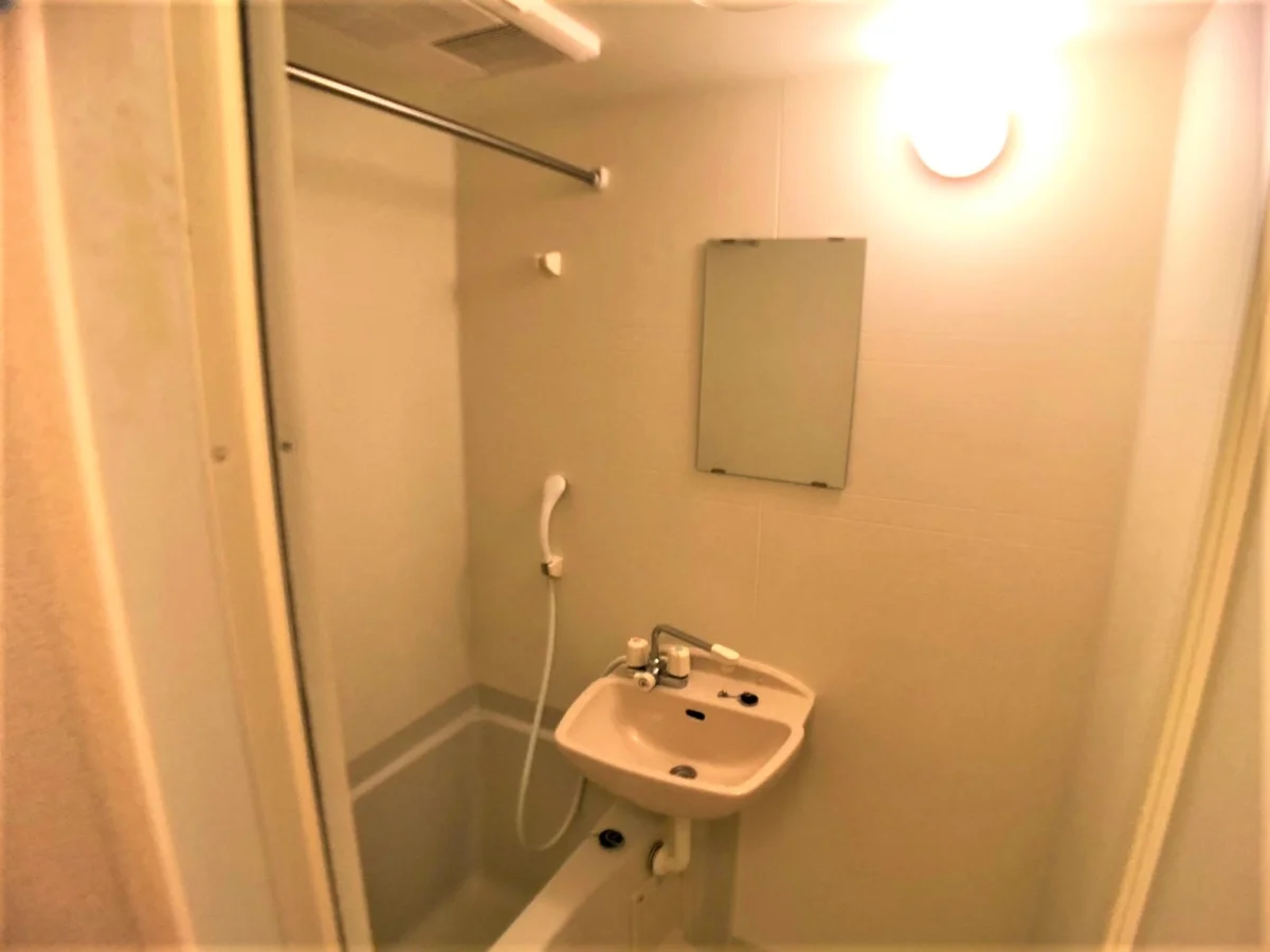 仕様・設備などは号室により異なる為、現状を優先する。