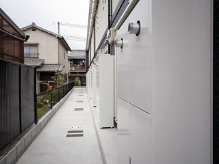 玄関前