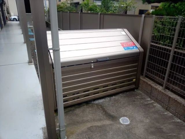 ゴミ捨て場