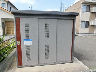 ごみ置き場