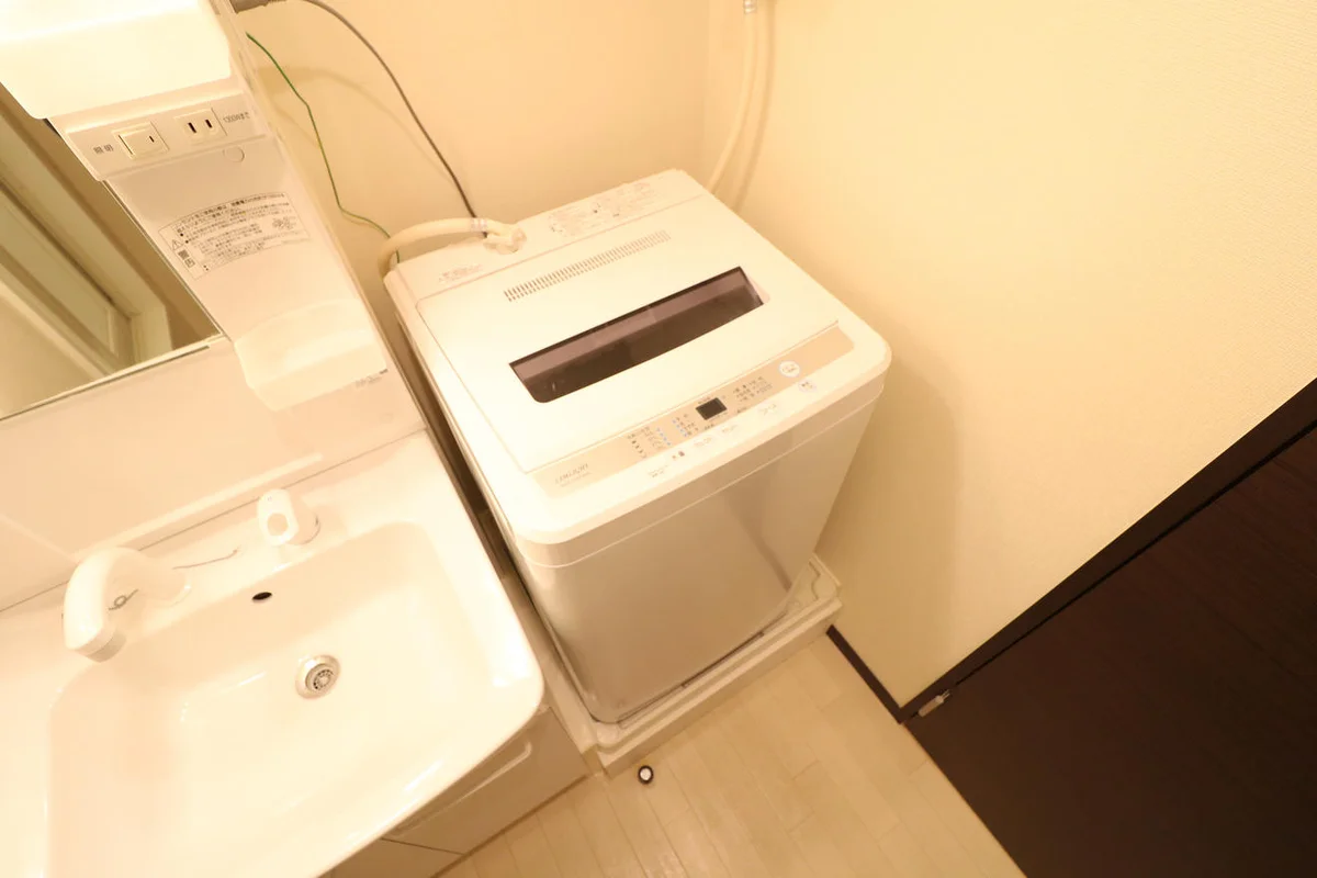 室内洗濯機完備によりお手軽に引越しが可能！