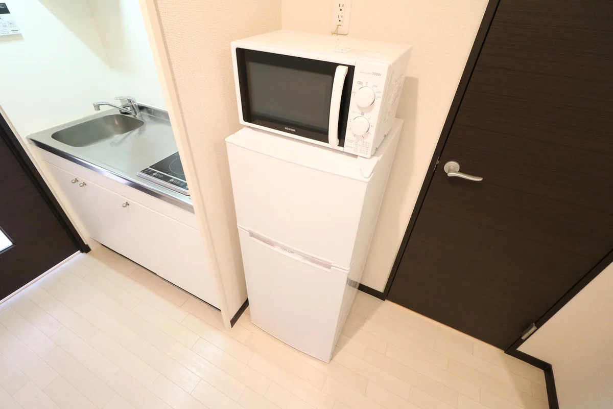 大型家具家電付きにより初めての一人暮らしの方も安心！