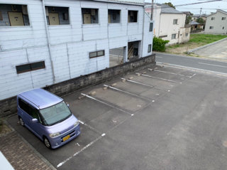 敷地内駐車場