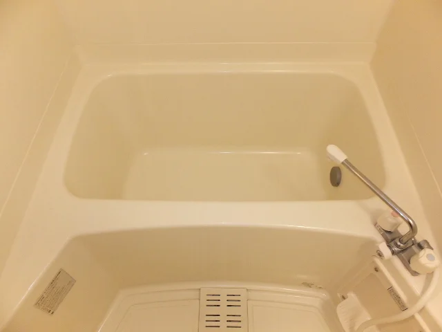 雨の日も安心♪浴室乾燥機付