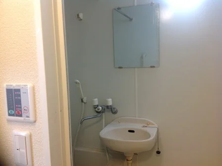 実際のお部屋と異なる場合がございます。