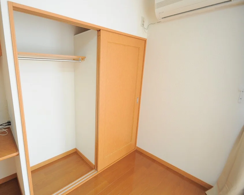 同タイプ部屋の写真となり設備等は現況と異なる場合があります