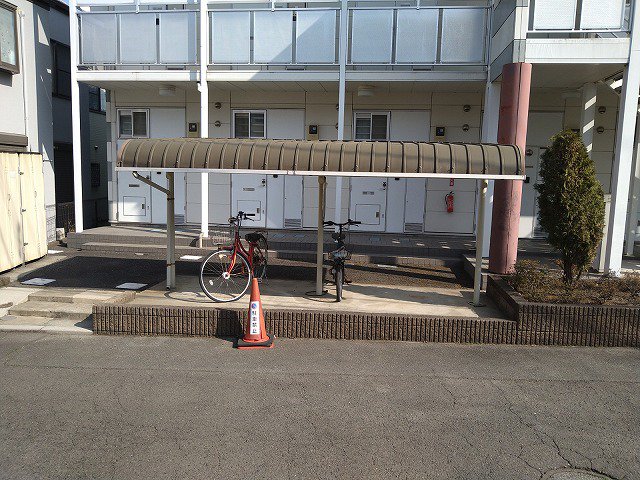 駐輪場　自転車＆原付のみ駐輪可