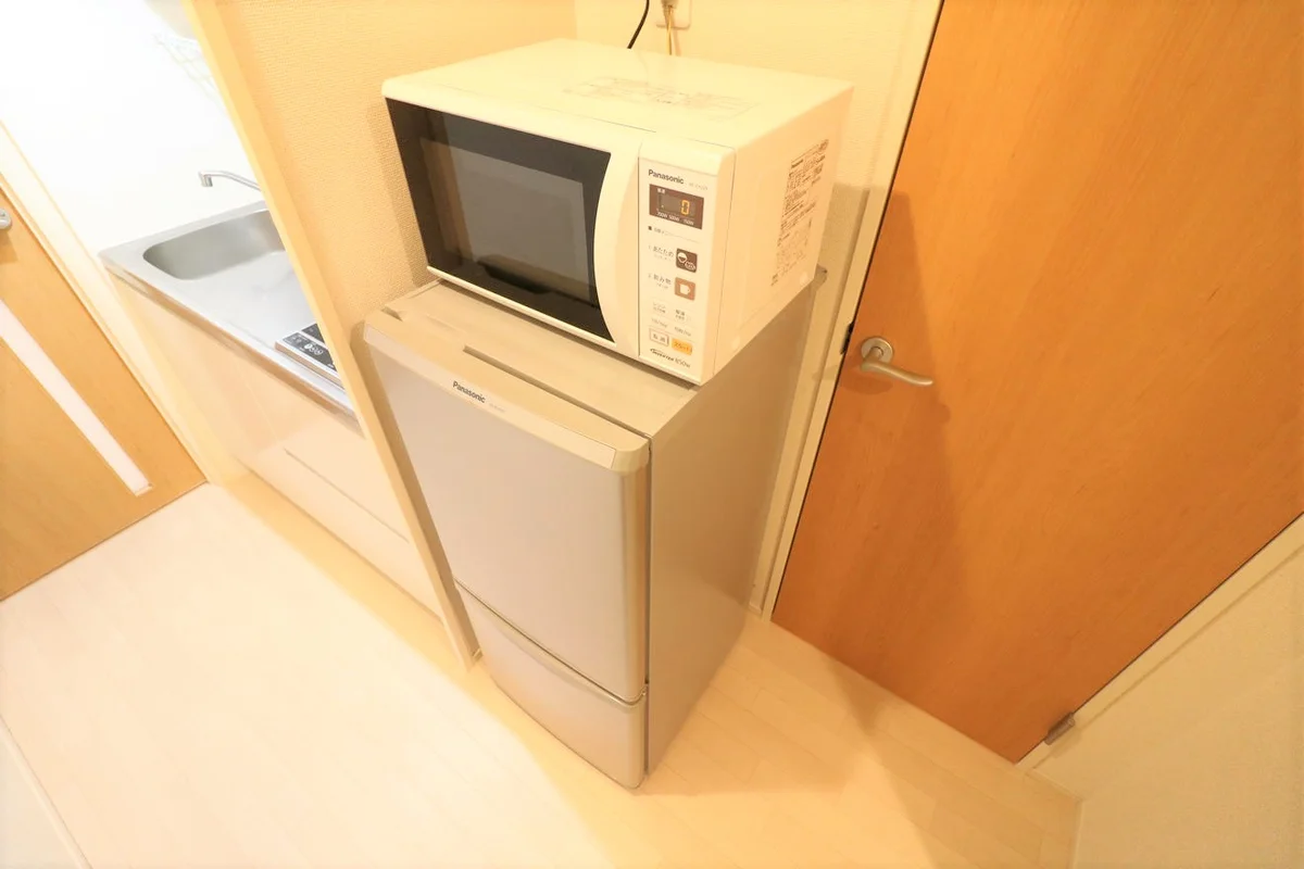 大型家具家電付きにより初めての一人暮らしの方も安心！
