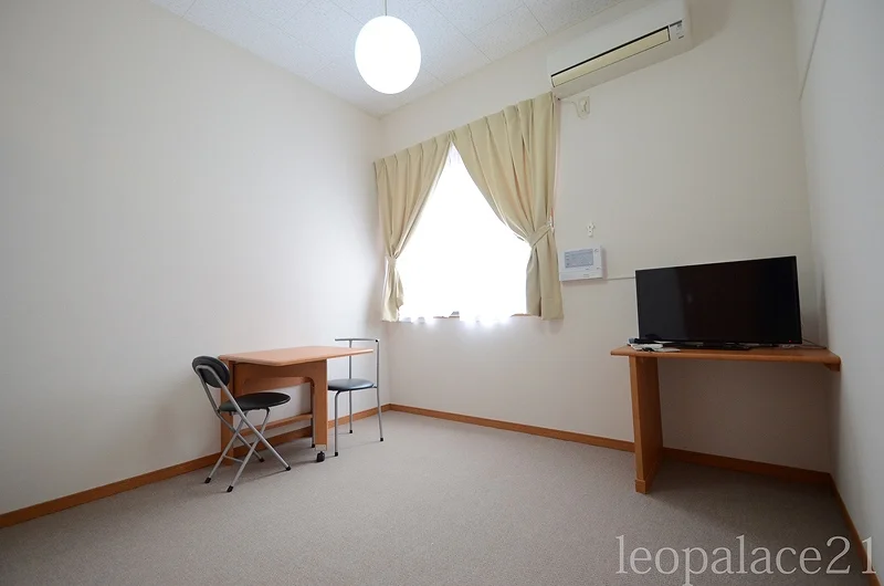 ※同タイプのお部屋の写真です