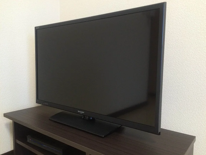 32インチ液晶テレビ