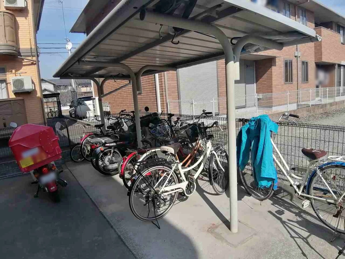 駐輪場も完備しております。