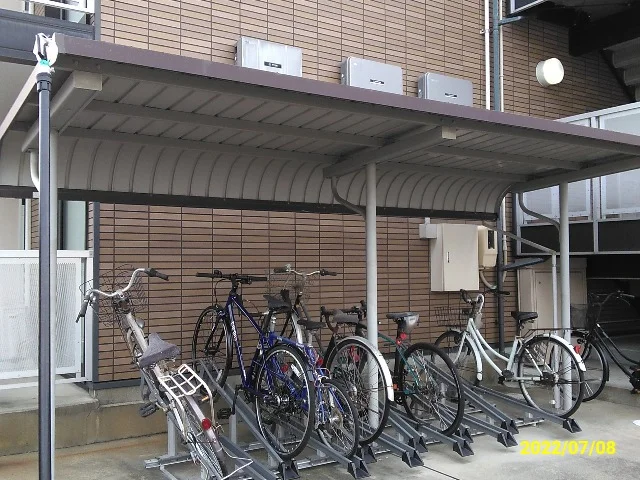 屋根付き駐輪場