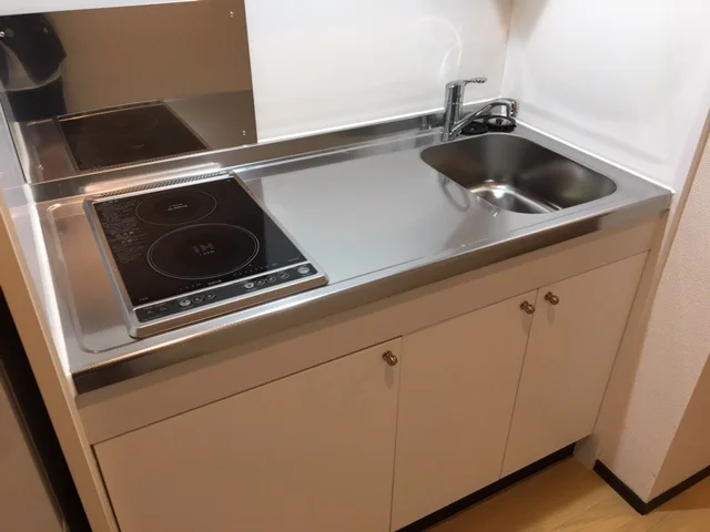 コンロの仕様が異なる場合があります